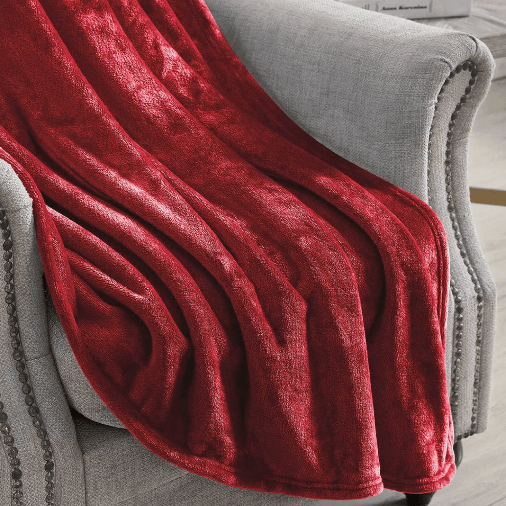 AC Blankets/Kambal Soft And LUXURIOUS Red